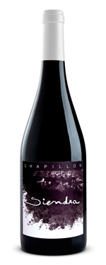 CHAPILLON SIENDRA  2015
AREA:  ARAGON
GRAPES:  80% Old vine
 Garnacha , 7% Cabernet 7 % syrah 6% Merlot
Oak: 12 Month in American oak